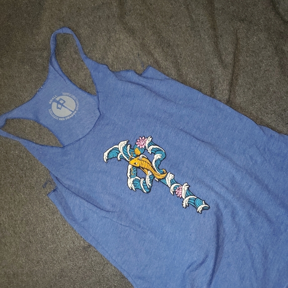 Red dragon tank top - Picture 2 of 3